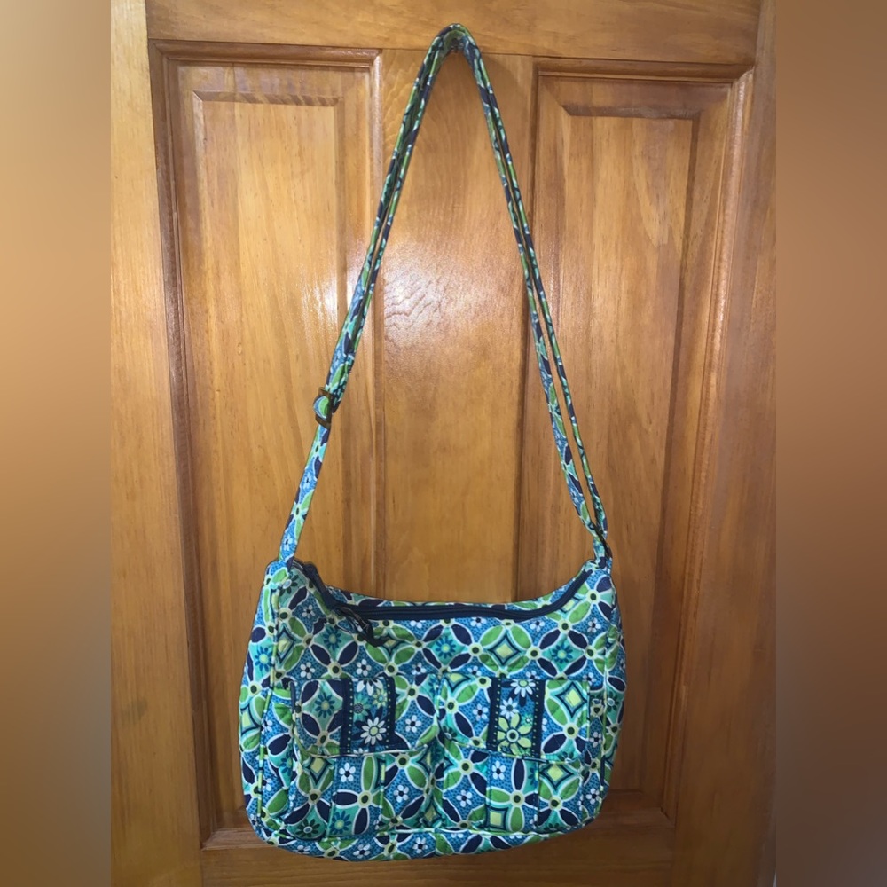 Vera Bradley Daisy Daisy pattern cross body bag and matching Coin Purse BUNDLE